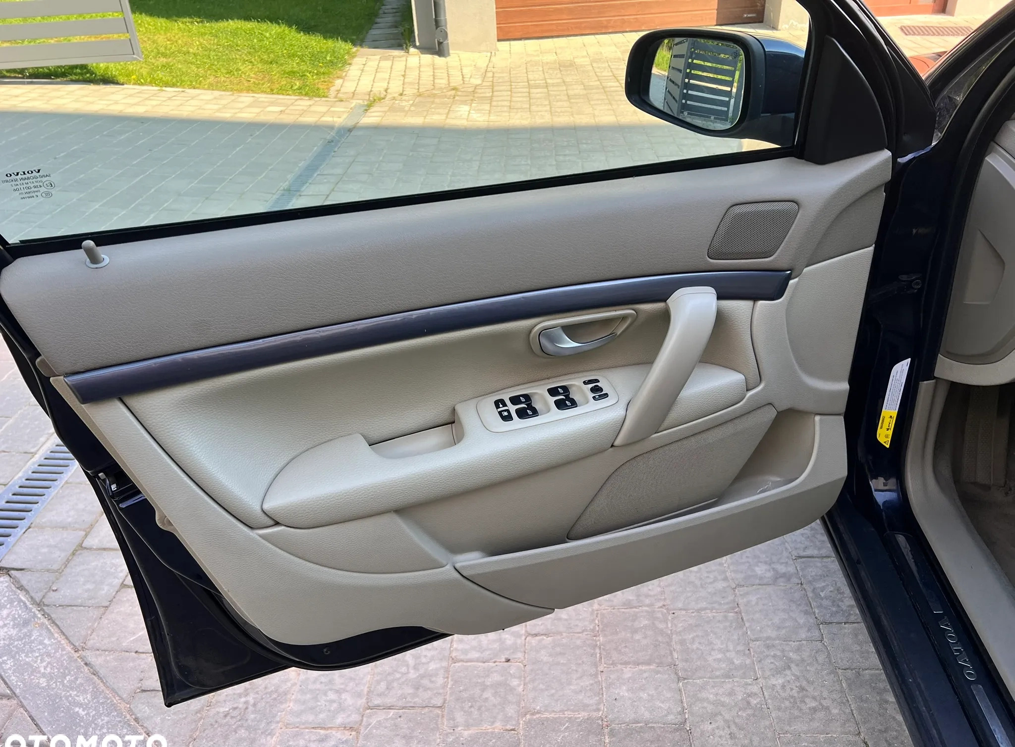 Volvo S80 cena 15000 przebieg: 301318, rok produkcji 2005 z Wieliczka małe 704